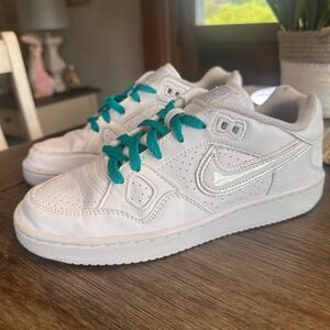 Nike Force Sneakers Low Top White Leather Athletic Shoes Teal laces Women's 6‎